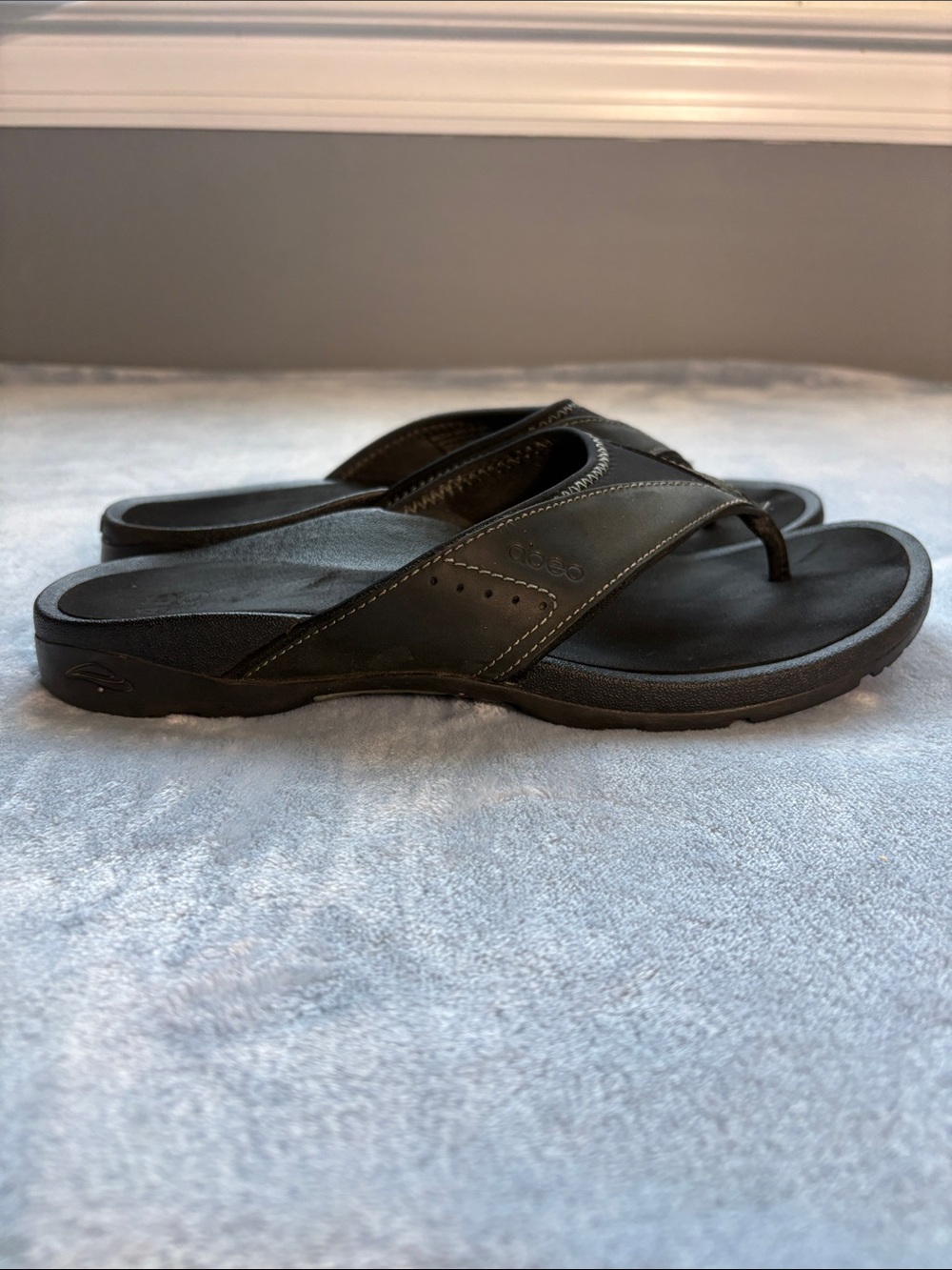Abeo Women's Balboa Black Flip-Flop Sandals - Picture 10 of 11